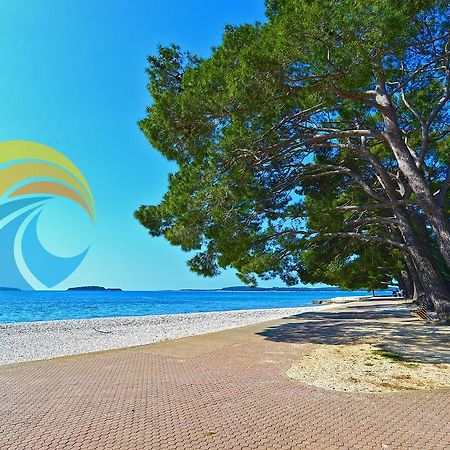 Apartments Mate 909 Фажана Экстерьер фото